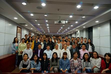 冰球突破mg正规官网“大家名师微课堂”圆满举行