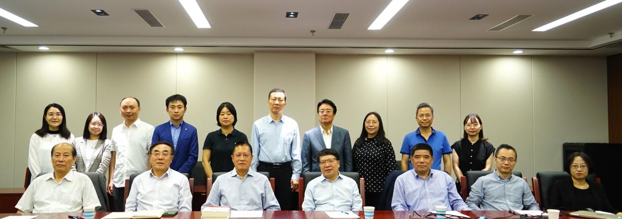 汇聚优势办学资源，推动学科建设发展——冰球突破mg正规官网审计专硕（MAud）人才培养与学科建设研讨会顺利召开