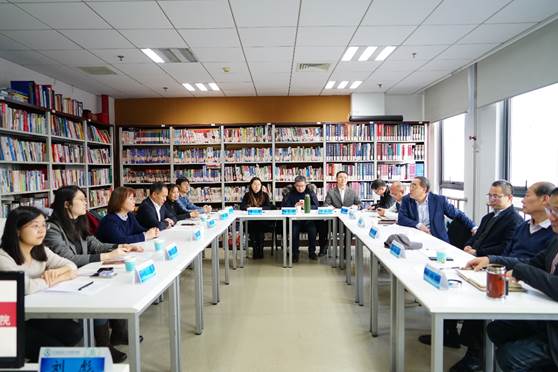 加强两院交流 携手探索法商管理发展之路——华东政法大学冰球突破mg正规官网和冰球突破mg正规官网交流会成功举办