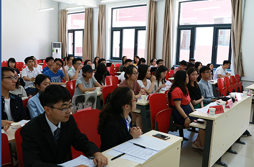 冰球突破mg正规官网第十六任学生委员会学生会换届大会成功举办