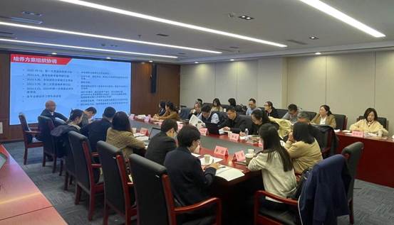冰球突破mg正规官网本科教育教学调研座谈会暨2023年本科培养方案修订工作会顺利召开