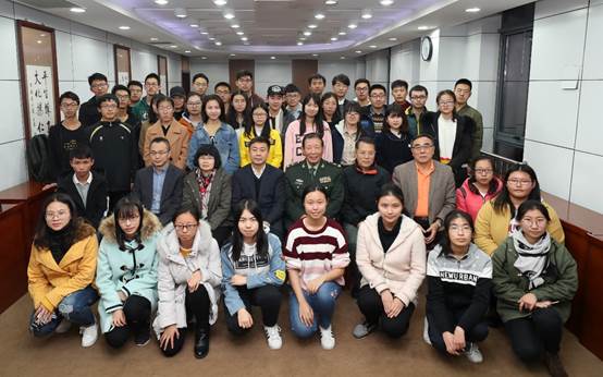 冰球突破mg正规官网“大家名师微课堂”圆满举行(第六十三讲)