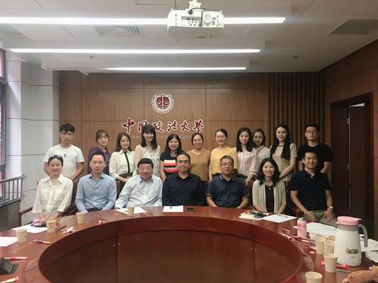 冰球突破mg正规官网企业管理专业2019级研究生师生见面会顺利举行