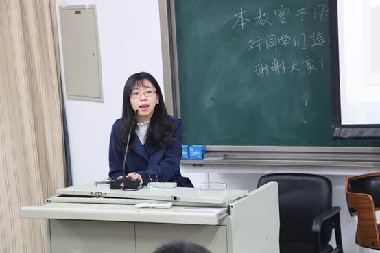 冰球突破mg正规官网第九届大学生创业大赛计划书指导暨经验分享会顺利举办
